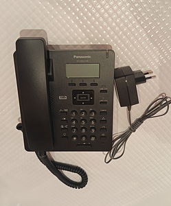 VoIP (SIP) telefon Panasonic KX-HDV130NE (Telia) (1 foto / 2)