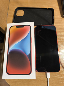 iPhone 14 (1 foto / 7)