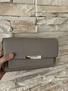 Michael Kors сумка (4 фото из 6)