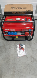 Bensiinigeneraator 2,8Kw,220V/380V/12V.Uus (3 foto / 7)