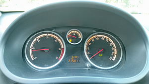 Auto müük Opel Corsa Webasto 2009 (8 foto / 9)
