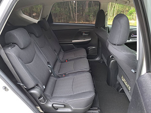 Прокат автомобилей 2018 Hybrid LPG BOLT FORUS UBER (6 фото из 10)