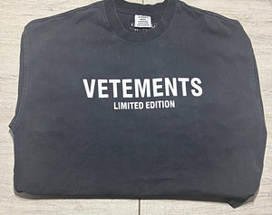 Vetements T-Särk | T-Shirt (4 foto / 4)