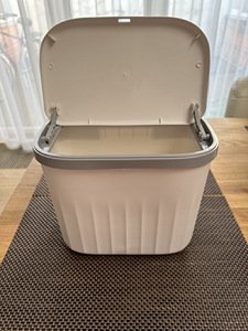 Prügikast biojäätmetele, 8,5 l (3 foto / 8)