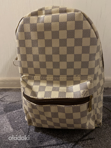 Kott Louis Vuitton