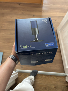 Mikrofon Razer SEIREN X (2 foto / 2)