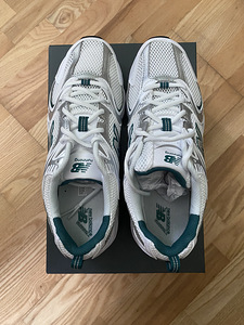 New balance 530, 44. - 100€ new, box a little damaged (5 foto / 6)