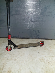 Triki tõukeratas Razor (1 foto / 4)