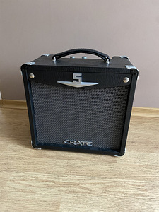 Crate 5 kitarri combo. (1 foto / 2)