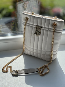 Burberry õlakotid (7 foto / 10)