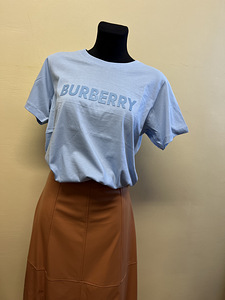 Burberry футболки (7 фото из 10)
