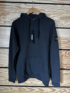 Stone Island kapuutsiga pusa/sviiter (1 foto / 3)