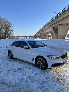 BMW 520d-xdrive g30 (3 foto / 10)
