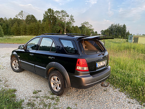 Продам Kia sorento (4 фото из 5)