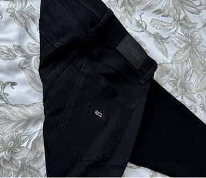 Tommy jeans teksad (4 foto / 9)