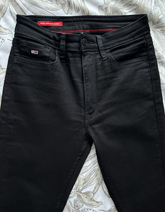 Tommy jeans teksad (9 foto / 9)
