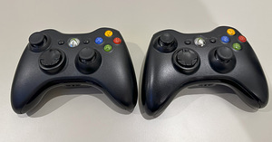 Microsoft Xbox 360 E 250GB, 2 консоли, Kinect, 16 игр. (3 фото из 8)