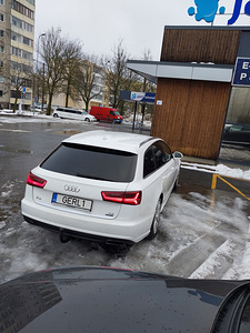 Audi A6 quattro (4 фото из 5)