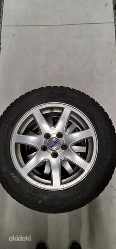 Volvo originaal литые диски + зимняя резина 215/60 R16 (фото #3)