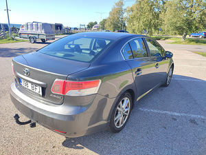 Toyota Avensis 2011 LPG Automaat (4 foto / 7)
