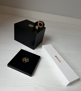 Apple Watch Golden Concept Series 7 GPS + Cellular 45mm (3 foto / 3)