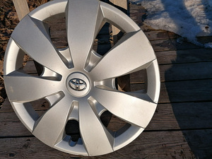 Toyota R16 205 55 (1 foto / 5)