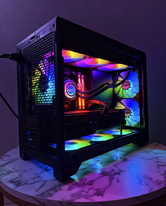 Ryzen 7 7800X3D 5.0GHz 96 MB, 32GB DDR5, RTX 4090 (3 foto / 5)