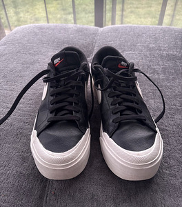 Кроссовки Nike 40,5 (2 фото из 6)