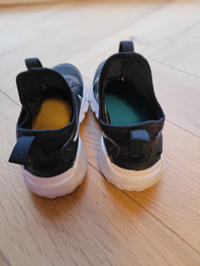 Nike размер 35 (2 фото из 5)