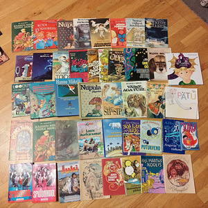 Детские книги (3 фото из 3)