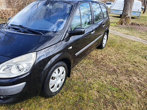 Müüa Renault Megane Grand Scenic 2007 1,9 diisel (2 foto / 8)