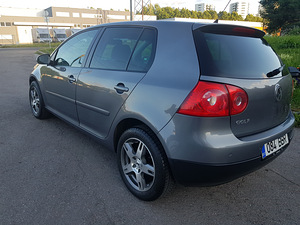 VW GOLF UNITED-1.6(75kw) (2 foto / 10)