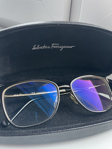 Salvatore Ferragamo SF2150 (1 foto / 9)