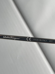 Salvatore Ferragamo SF2150 (5 foto / 9)