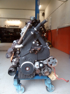 Juperi motor (2 foto / 3)