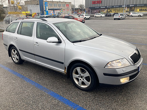 Škoda Octavia Combi 1.6 85kw 2008 (1 foto / 8)