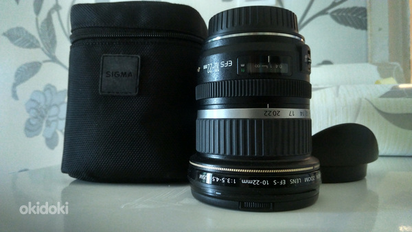 Canon EF-S 10-22mm f/3.5-4.5 USM (фото #1)