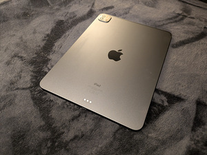Müün iPad 11 Pro 256GB, 3. põlvkond (2 foto / 2)