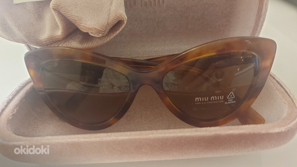 Солнечные очки (фото #2)