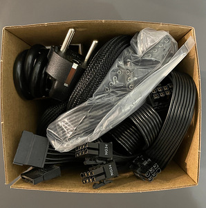 Seasonic Focus PX-850 PSU (5 foto / 5)