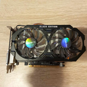 GTX 750 Ti (2 foto / 5)