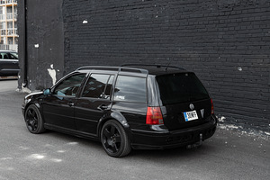 Volkswagen Golf 1.9 170kW (3 foto / 7)