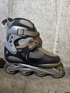 Роликовые коньки Rollerblade Spark 80 (3 фото из 3)