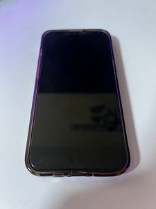 iPhone 13 256 ГБ (3 фото из 4)