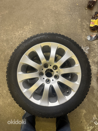 4 диска BMW R17 + шипованная резина Nokian 225/50 R17