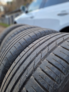 Nokian Wetproof SUV (235/60 R18) (3 foto / 4)