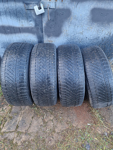 Continental 235/60 R18 T (1 foto / 4)