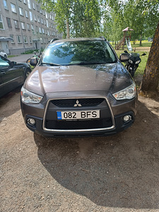 Продаю автомобиль (4 фото из 14)