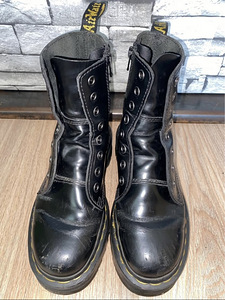 Dr. Martens JADON BOOT SMOOTH LEATHER PLATFORMS (1 foto / 5)
