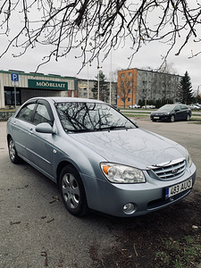 KIA Cerato (2 фото из 8)